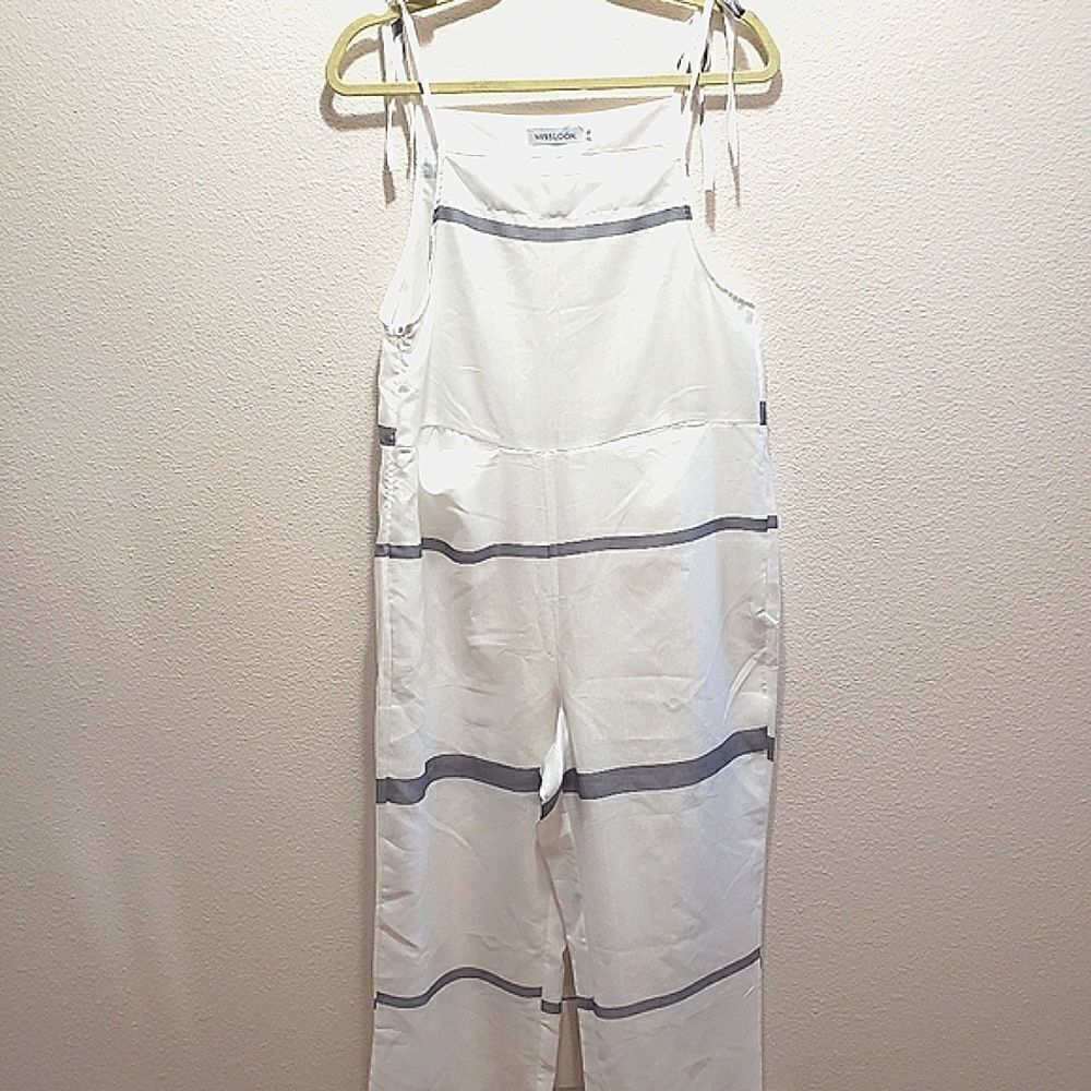 *Misslook romper, size S, white with blue